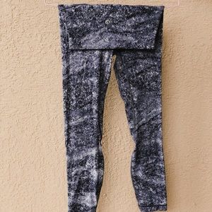 Lululemon Align 7/8 Pant - Area Ice Grey